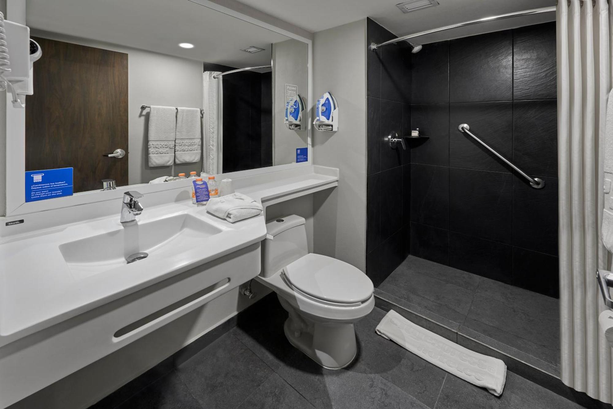 City Express By Marriott Reynosa Aeropuerto מראה חיצוני תמונה