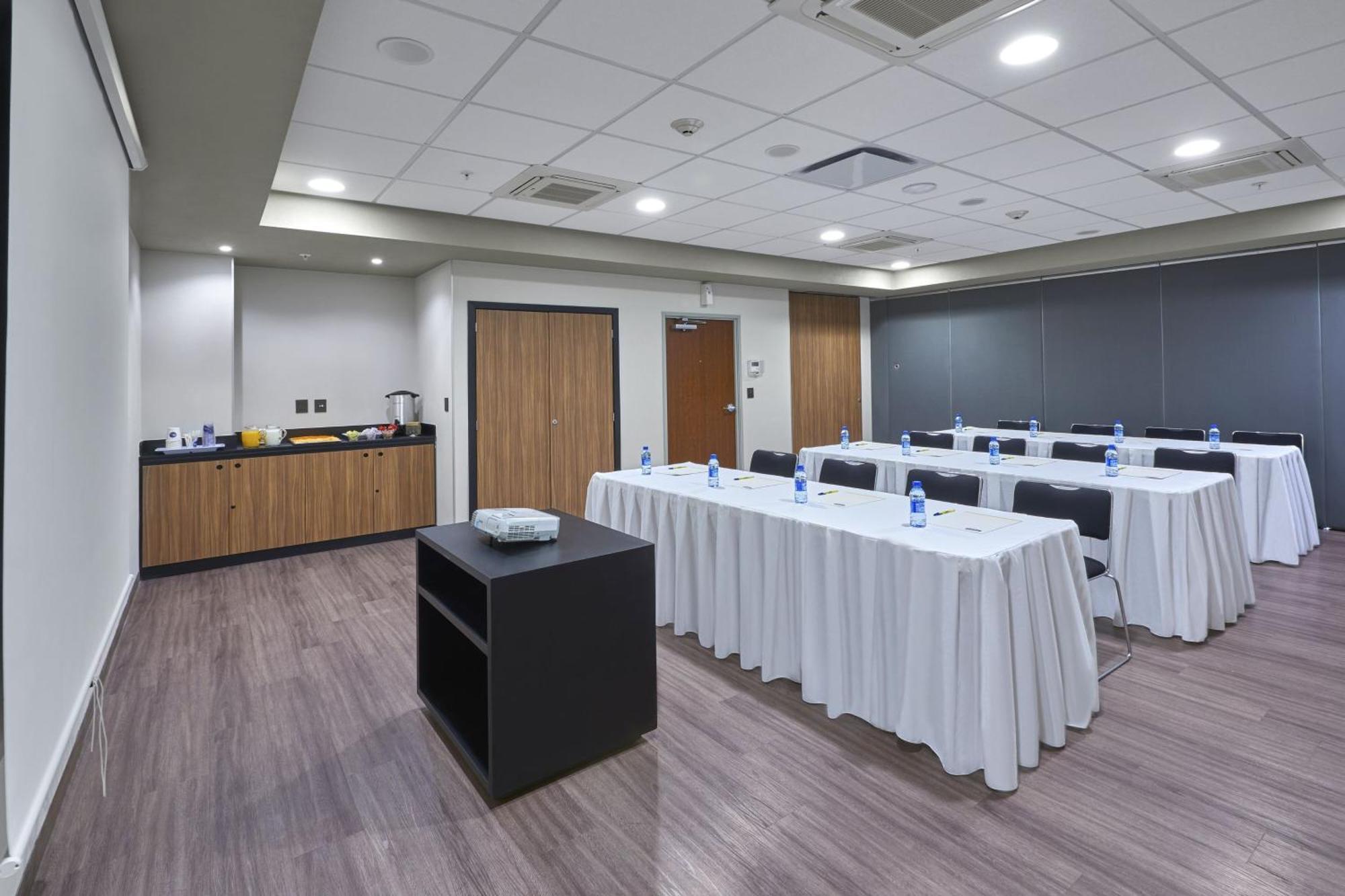 City Express By Marriott Reynosa Aeropuerto מראה חיצוני תמונה