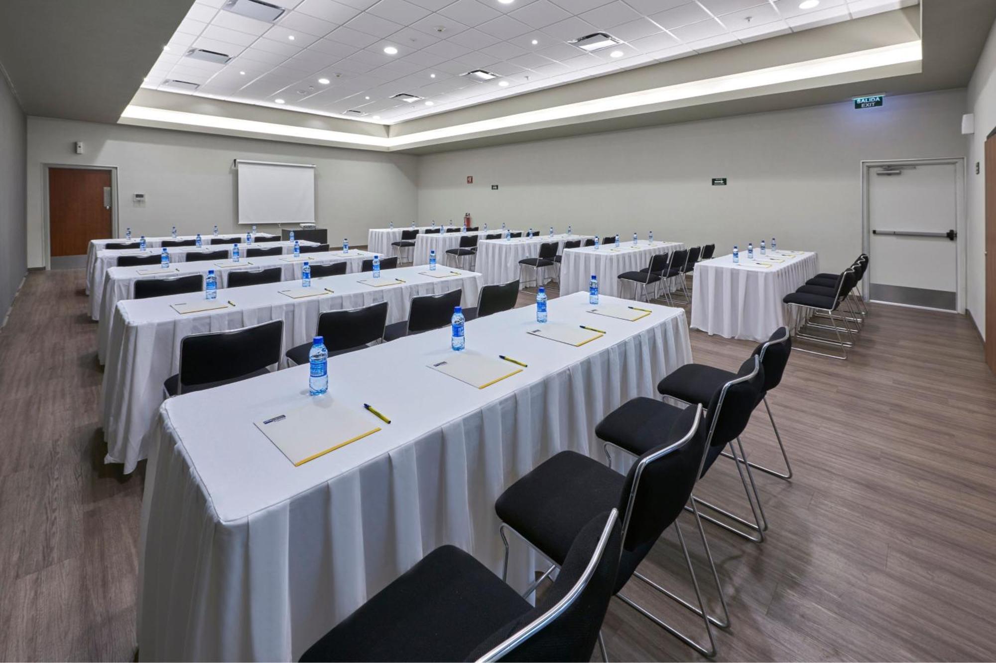 City Express By Marriott Reynosa Aeropuerto מראה חיצוני תמונה